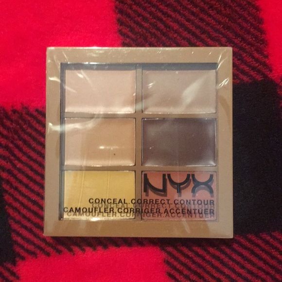 NYX conceal, correct, contour palette - Picture 1 of 2